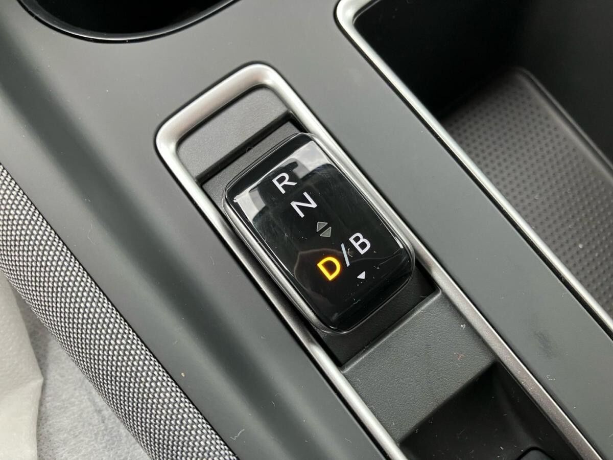 Skoda ENYAQ 60 Loft 1-Gang-Automatik.LED.AHK.WÄRMEPUMPE.KAMERA.CLIMA.NAV.SHZG