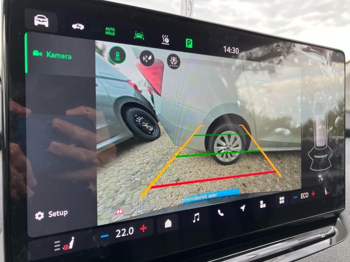 Skoda ENYAQ 60 Loft 1-Gang-Automatik.LED.AHK.WÄRMEPUMPE.KAMERA.CLIMA.NAV.SHZG