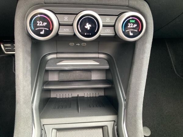 Skoda Kodiaq 4x4 Sportline 2.0TDI MATRIX.DSG.PANO.SH.AHK.KAM.HUD.WINTER.DAB