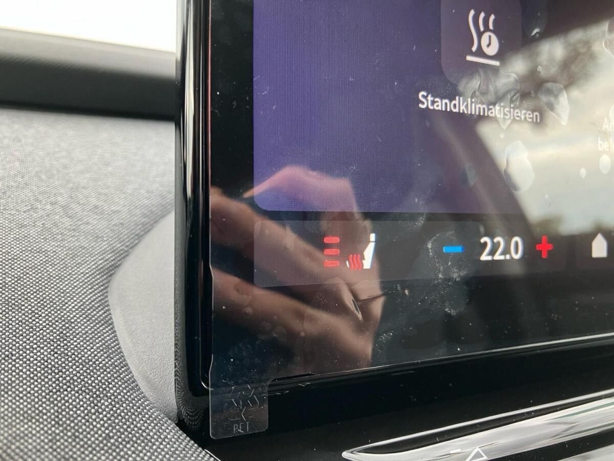 Skoda ENYAQ 60 Loft 1-Gang-Automatik.LED.AHK.WÄRMEPUMPE.KAMERA.CLIMA.NAV.SHZG