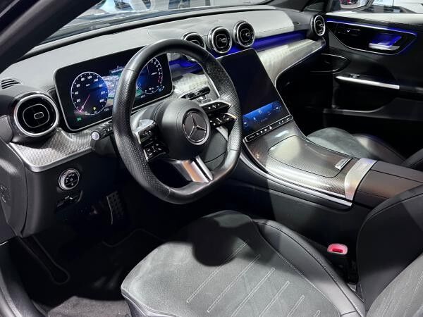 Mercedes-Benz C 300 e T-Modell AMG+LED+AHK+ACC