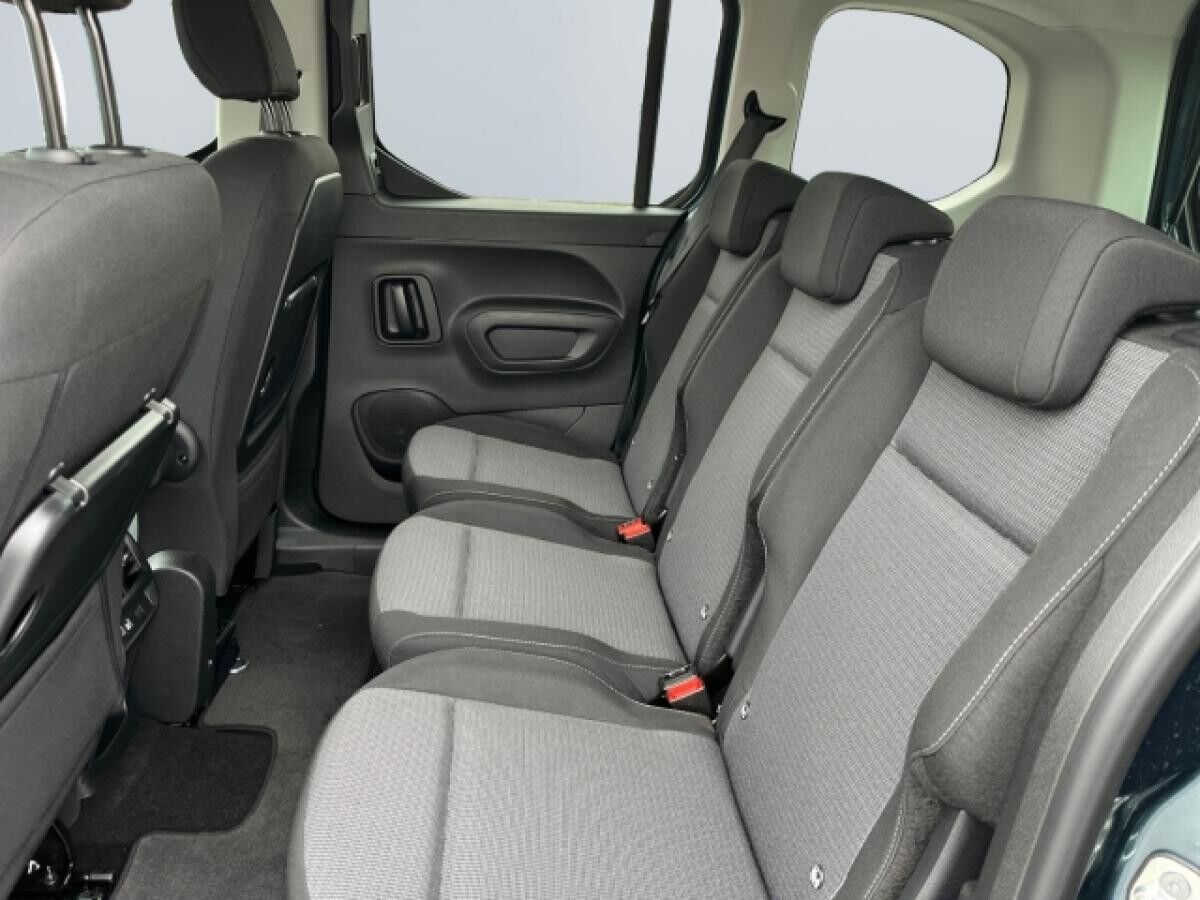 Toyota Proace City Verso Electric L1 Teamplayer mit Navi & Comfort Paket