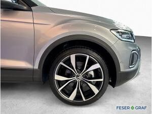 Volkswagen T-Roc 2.0 TDI DSG Style NAV AHK KAM BLACK 8-Fach