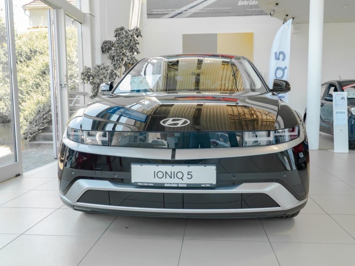Hyundai IONIQ 5 63 kWh TECHNIQ SHZ KAMERA NAVI ACC LED