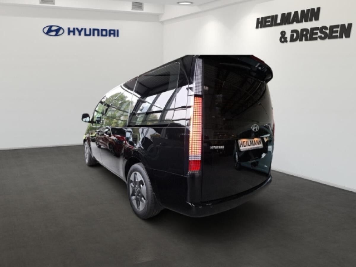 Hyundai STARIA Prime⚠️ | Automatik | LED | Rückfahrkamera | Navi | Klimaauto. | Leder