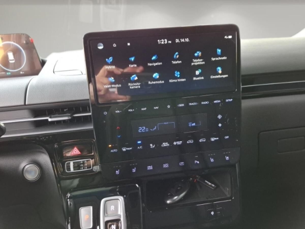Hyundai STARIA Prime⚠️ | Automatik | LED | Rückfahrkamera | Navi | Klimaauto. | Leder