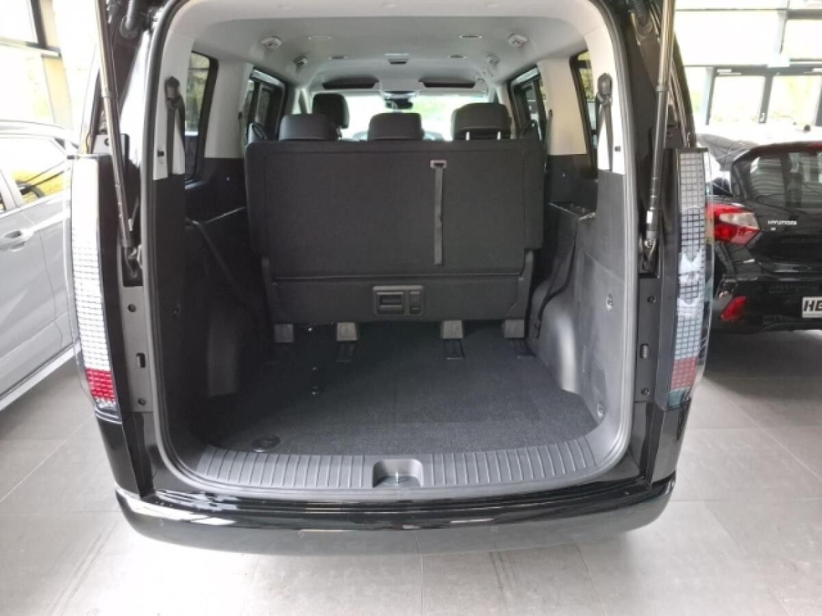 Hyundai STARIA Prime⚠️ | Automatik | LED | Rückfahrkamera | Navi | Klimaauto. | Leder