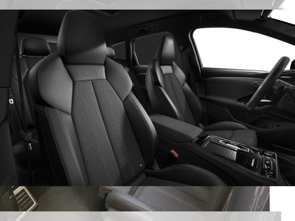 Audi Q6 e-tron edition one grey