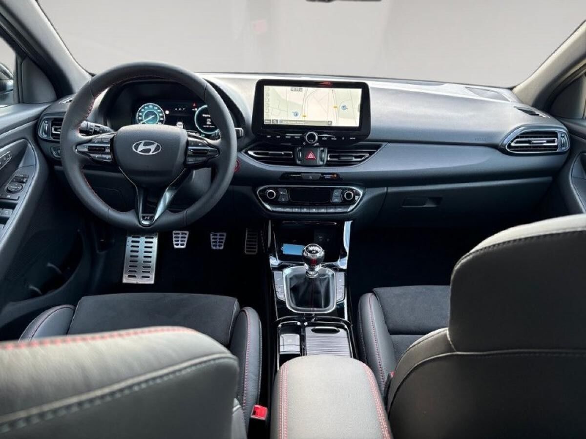 Hyundai i30 1.5T 48V N LINE SITZ PANO