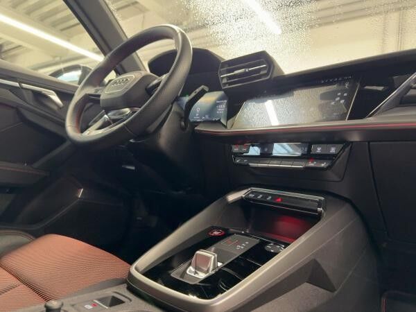Audi S3 Limousine 2.0 TFSI quattro Head-Up B&O Kamera ACC virtual