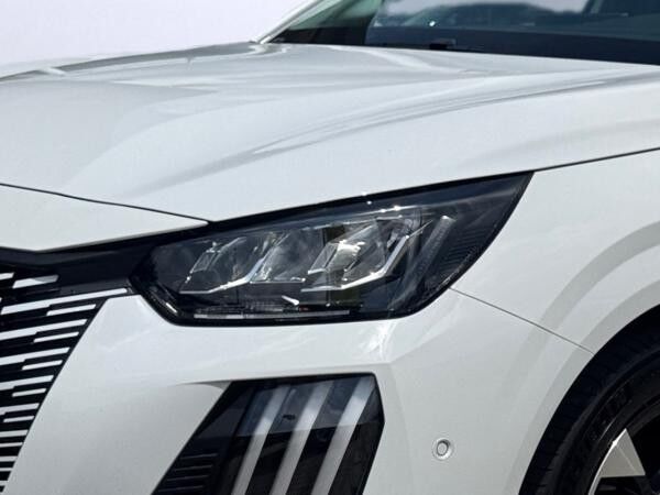 Peugeot 208 ALLURE PureTech 100 Kamera Sitzheizung ACC