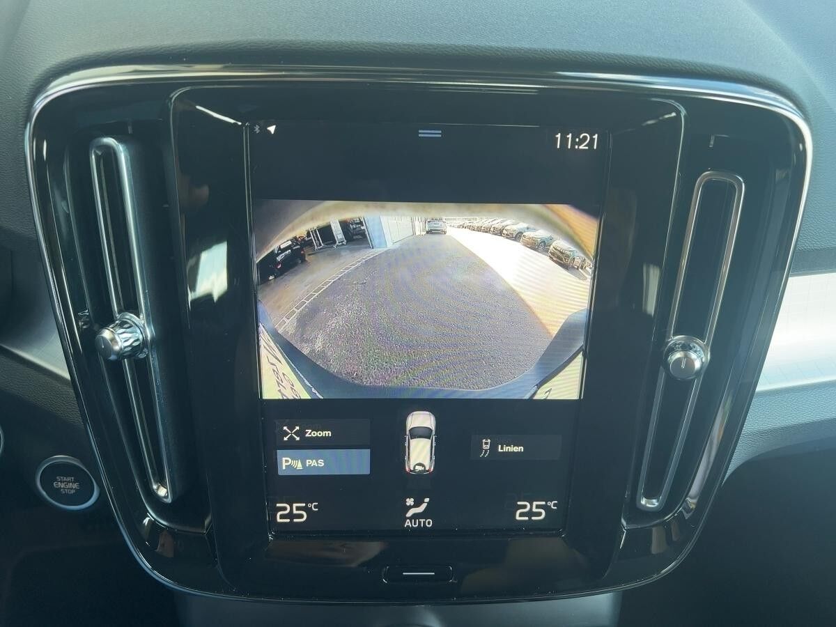 Volvo XC40 40 T2 2WD Core Volvo XC40 40 T2 2WD Core