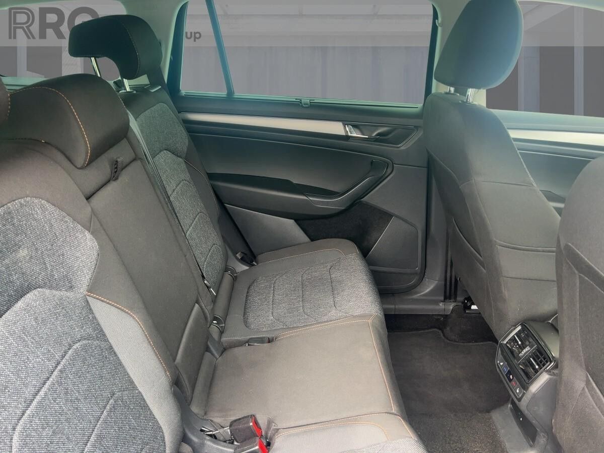 Skoda Kodiaq 2.0 TDI 4x4 DSG Drive CLEVER 7-Sitzer Skoda Kodiaq 2.0 TDI 4x4 DSG Drive CLEVER 7-Sitzer