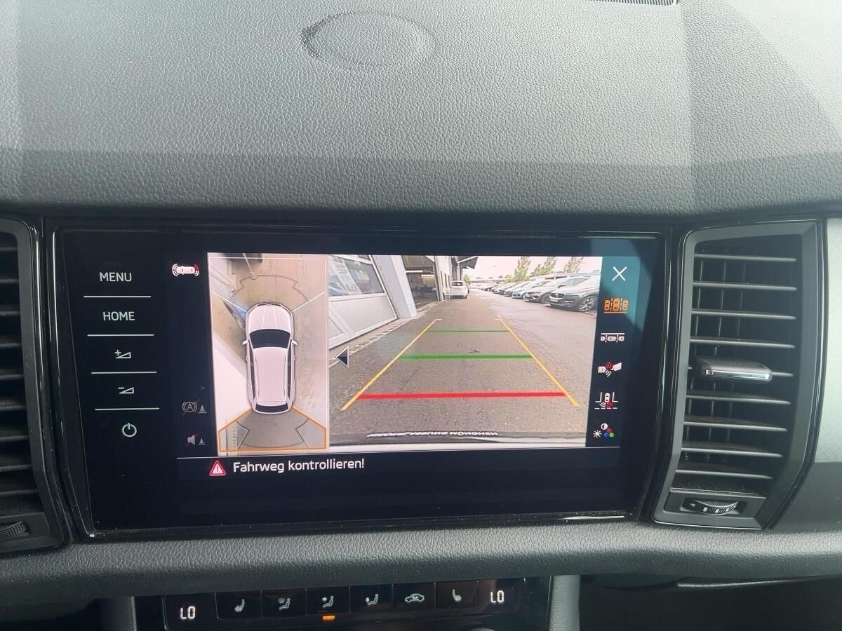 Skoda Kodiaq 2.0 TDI 4x4 DSG Drive CLEVER 7-Sitzer Skoda Kodiaq 2.0 TDI 4x4 DSG Drive CLEVER 7-Sitzer