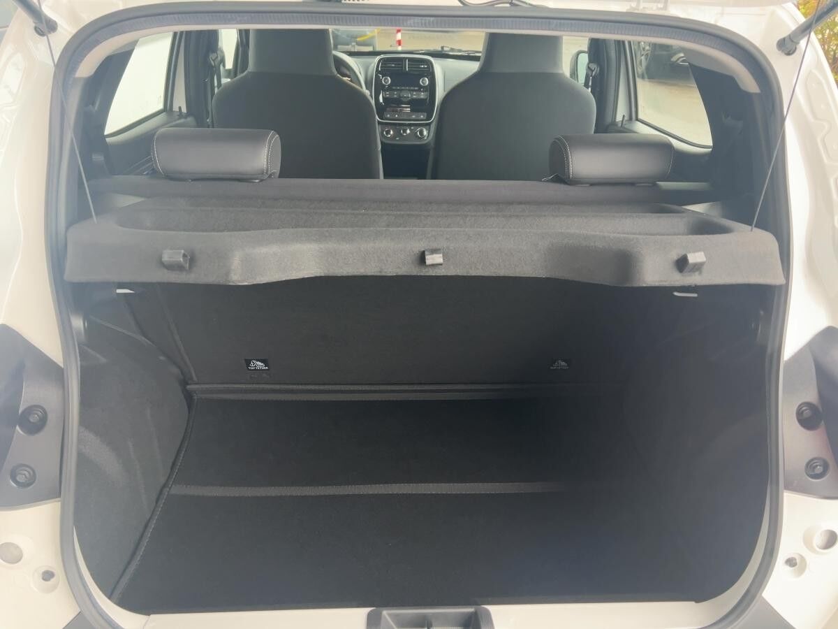 Dacia Spring Essential 45