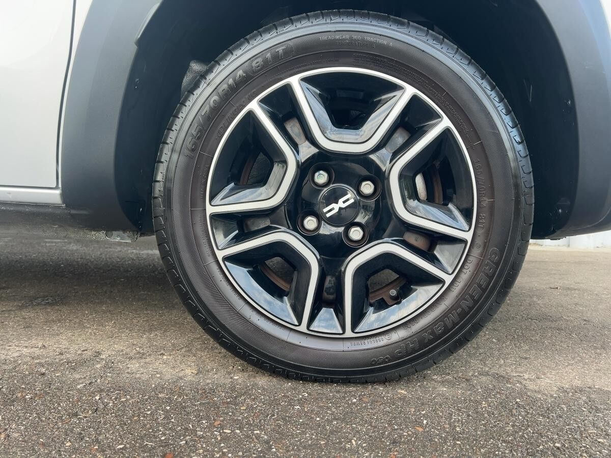 Dacia Spring Essential 45 CCS