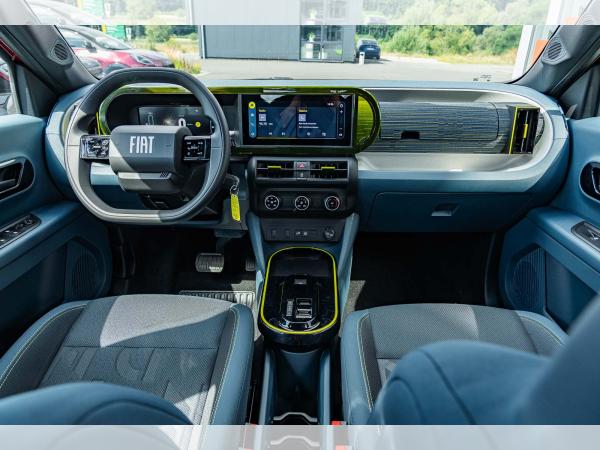 Fiat Grande Panda Elektro RED - TEMPOMAT LED PDC APPLE ANDROID