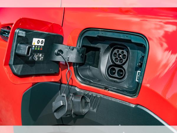 Fiat Grande Panda Elektro RED - TEMPOMAT LED PDC APPLE ANDROID