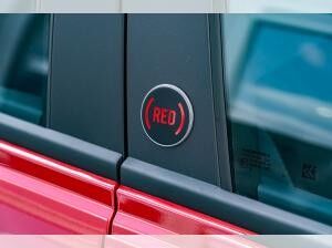 Fiat Grande Panda Elektro RED - TEMPOMAT LED PDC APPLE ANDROID