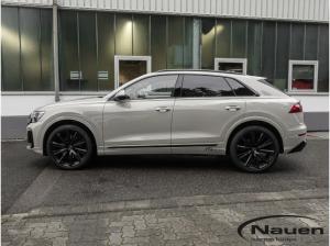 Audi SQ8 4.0 TFSI quattro*Individuallack*AHK*Pano*