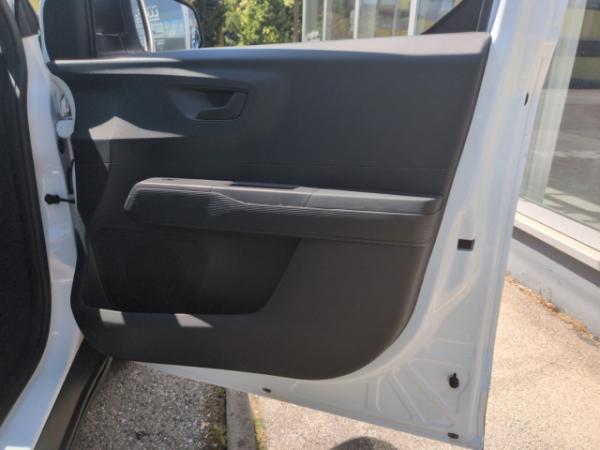 Ford Transit Courier BEV Limited *Sofort Verfügbar*