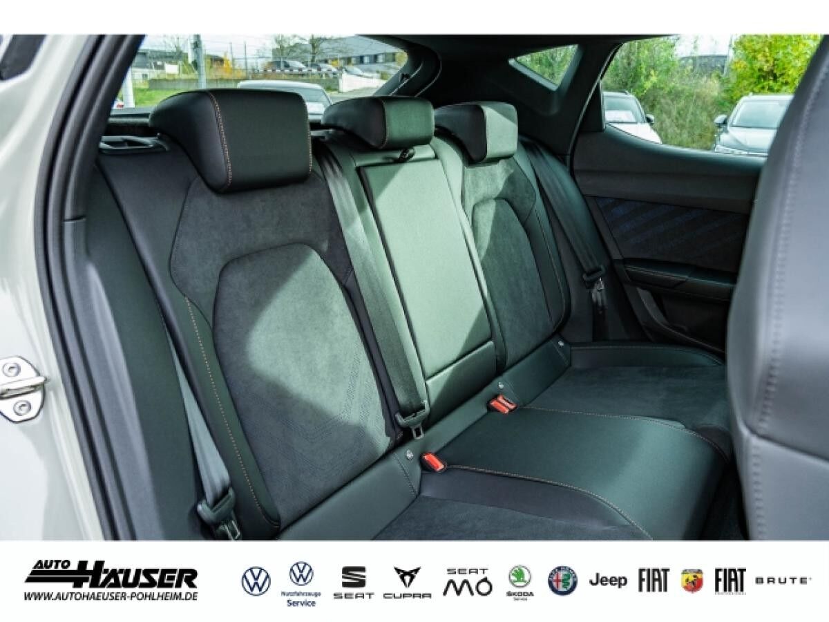 Cupra Leon 1.5 eTSI DSG DCC SENNHEISER MEMORY NAVI KAMERA