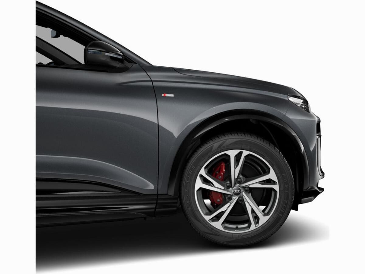 Audi Q6 e-tron quattro S line