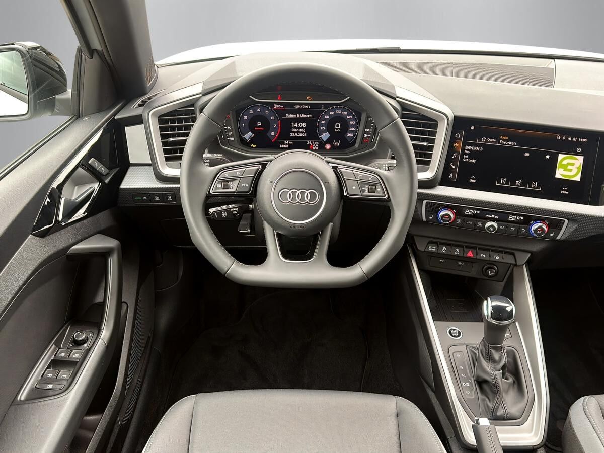 Audi A1 Sportback S line 35 TFSI S tronic KAMERA + LED + INTERFACE + VIRTUAL