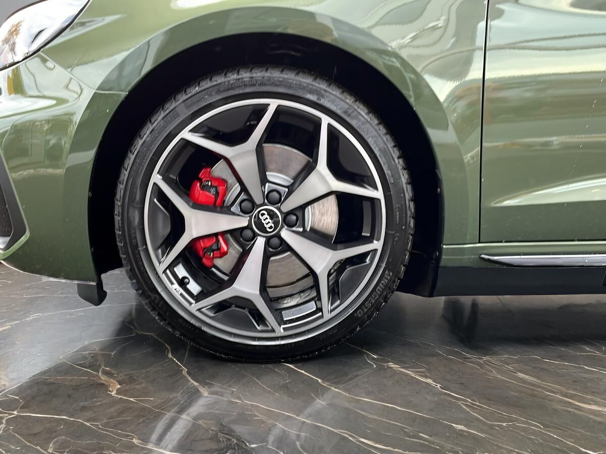 Audi A1 Sportback S line 40 TFSI S tronic NAVI + KAMERA + LED