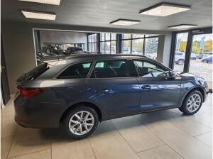 Seat Leon SP Road Edition 1.5eTSI DSG | FullLink| SHZ