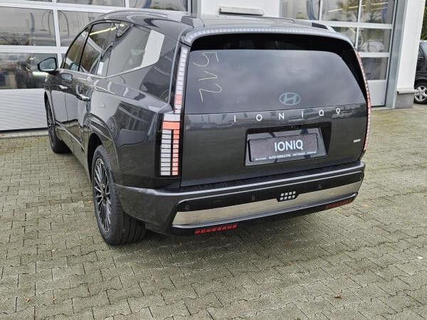 Hyundai IONIQ 9 6-Sitzer UNIQ Pano-Glas-Schiebed. Swivel-Pak.