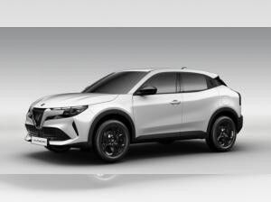 Alfa Romeo Junior IBRIDA 107kW (145 PS) - Privat