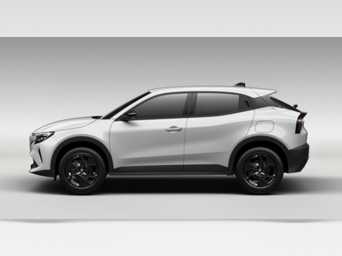 Alfa Romeo Junior IBRIDA 107kW (145 PS) - Privat