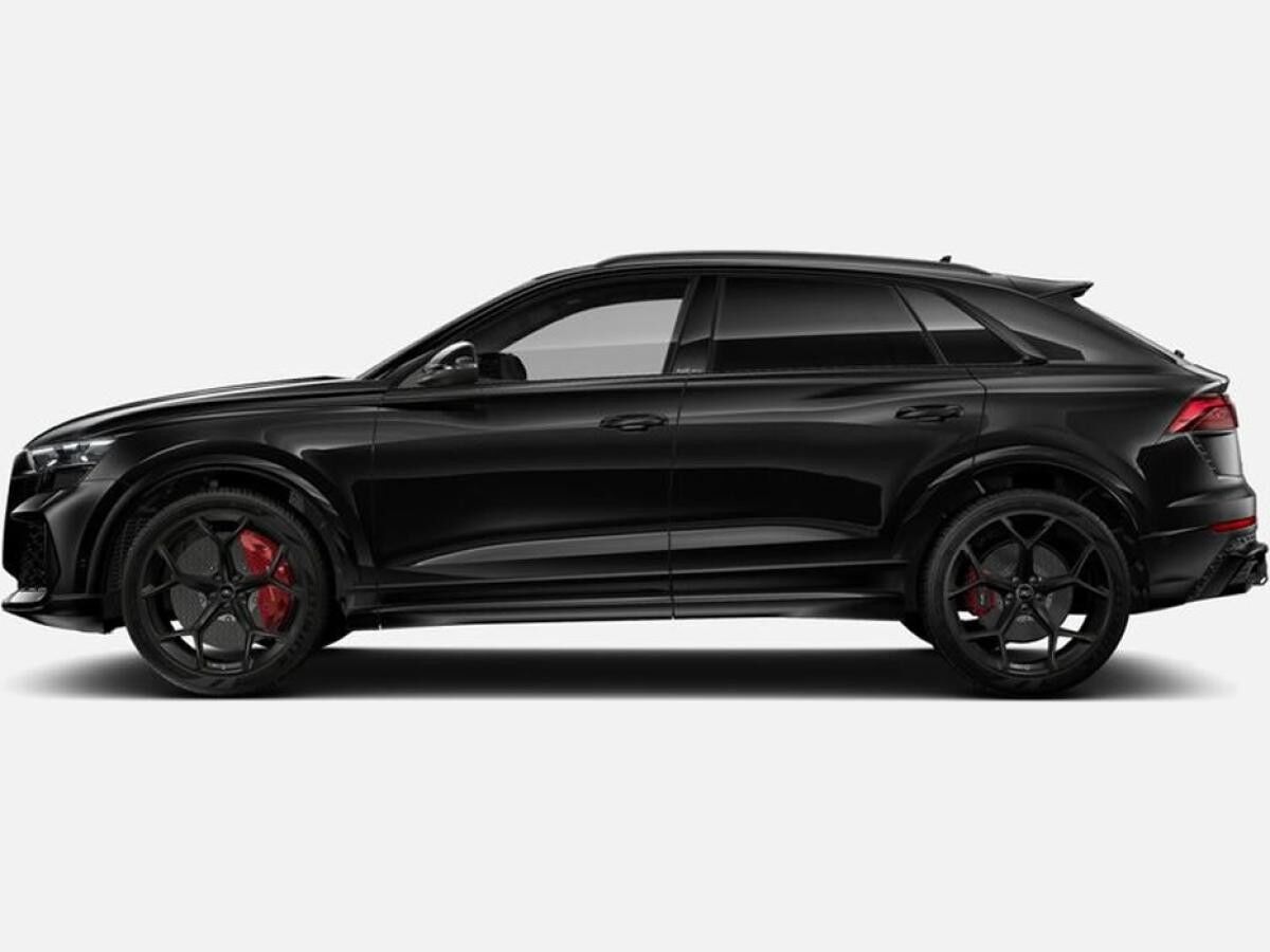 Audi RS Q8 SUV performance tiptr. Vmax305 FwPakAdvanc