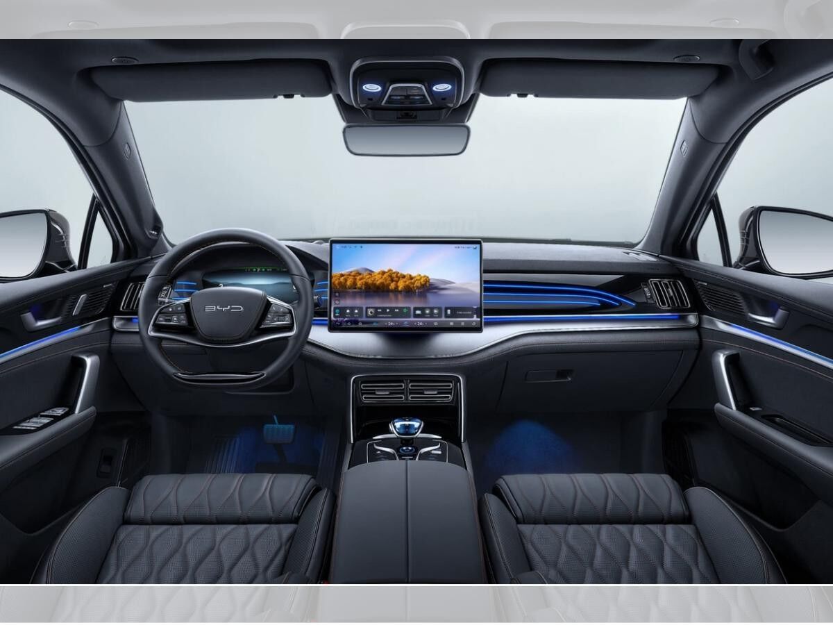 BYD TANG 108 kWh / Lagerfahrzeug