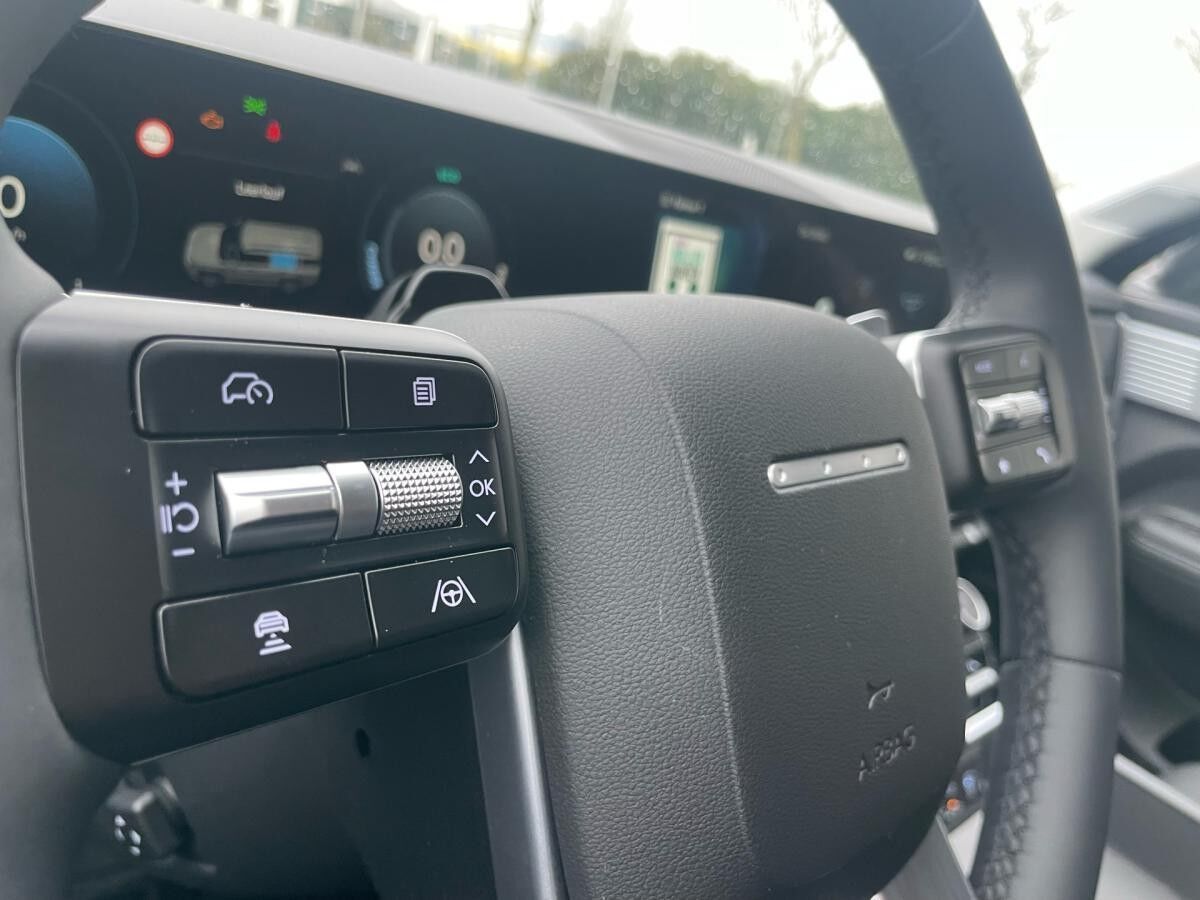 Hyundai SANTA FE PHEV SIGNATURE  (5-Sitzer)