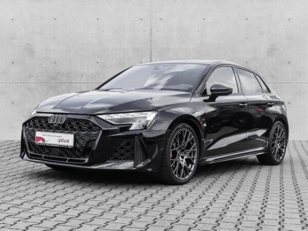 Audi RS3 RS 3 Sportback Schalensitze/Matrix/Sonos/280Km/h