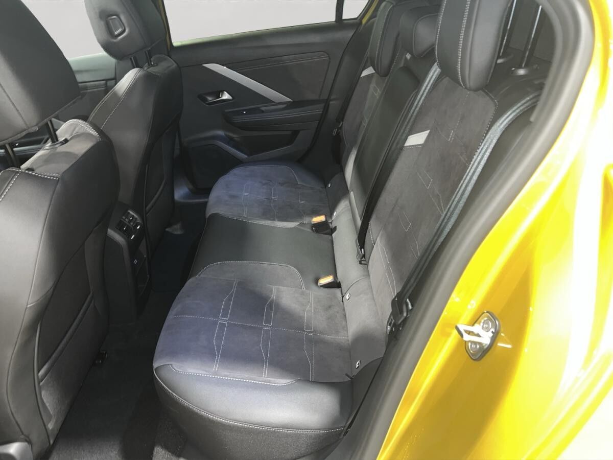 Opel Astra Opel Astra L ULTIMATE HUD NAVI MEMORY PANO 360°MATRIX LED 18ZOLL El. Panodach Leder Digitales Cockpi