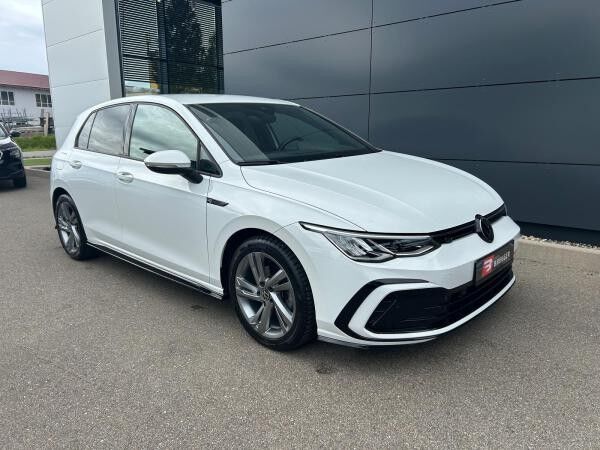Volkswagen Golf 1.5 TSI R-LINE ACC LED KAMERA APPLE-CAR-PLAY