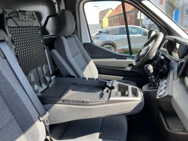 Nissan Interstar L2H2 130PS AHK Tageszulassung NEU