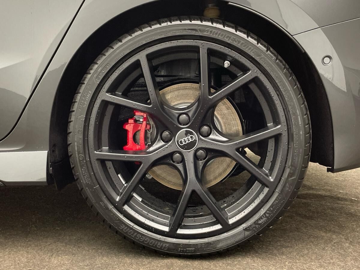 Audi RS3 Sportback S tronic Digi-Cockpit 360° Kamera