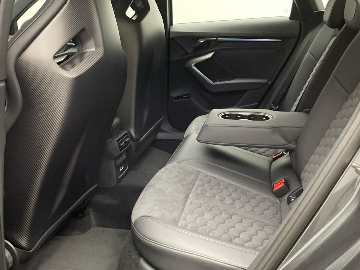 Audi RS3 Sportback S tronic Digi-Cockpit 360° Kamera