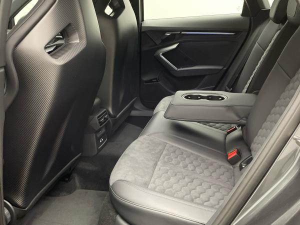 Audi RS3 Sportback S tronic Digi-Cockpit 360° Kamera