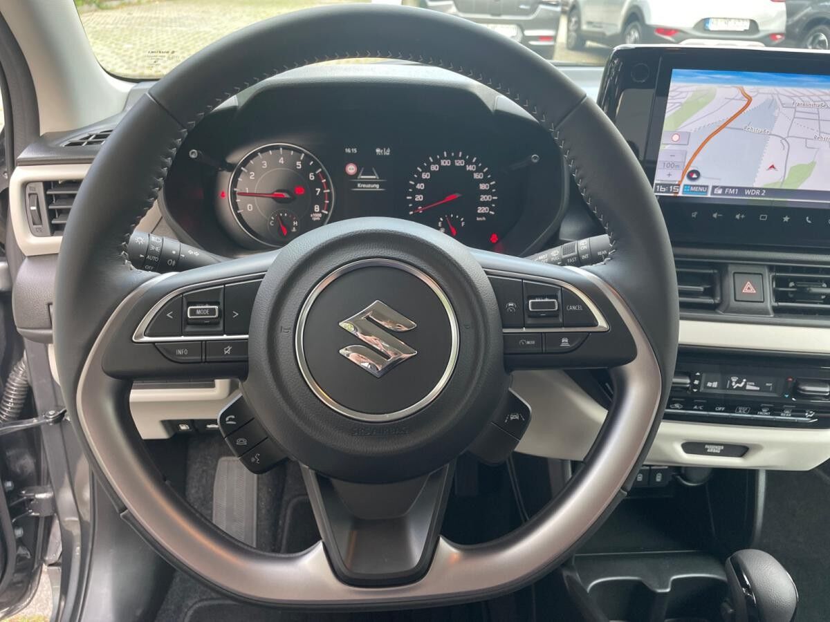 Suzuki Swift 1.2 COMFORT CVT HYBRID NAVI DAB *5 JAHRE GARANTIE*