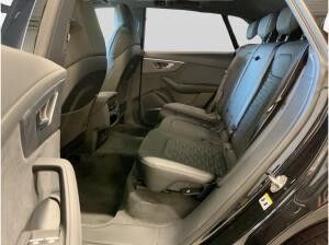 Audi RS Q8 SUV performance tiptronic 360 4xSHZ Audi RS Q8 SUV performance tiptronic 360 4xSHZ