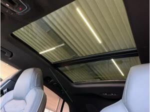 Audi RS Q8 SUV performance tiptronic 360 4xSHZ Audi RS Q8 SUV performance tiptronic 360 4xSHZ