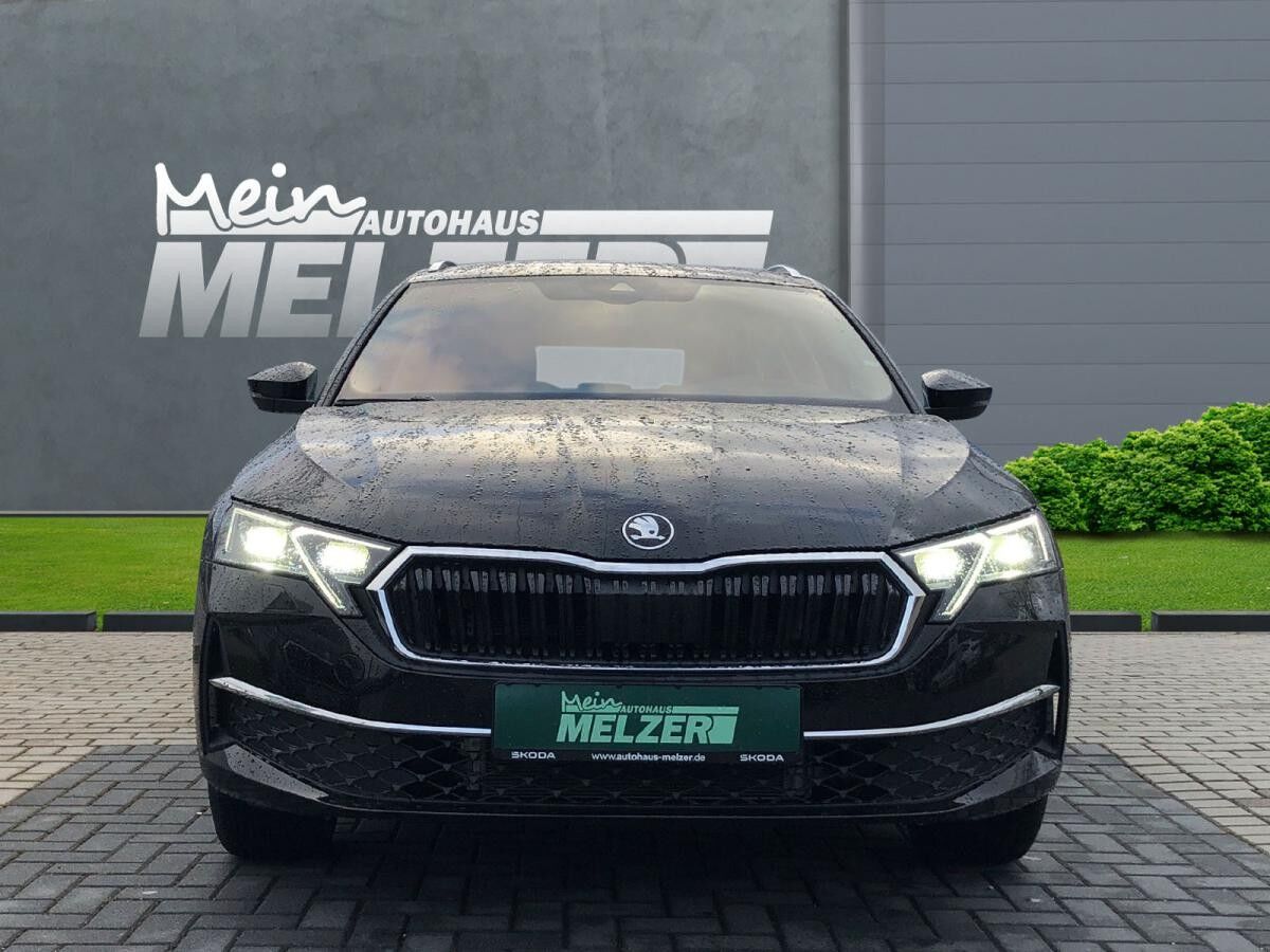 Skoda Octavia Combi Selection +Matrix+DCC+Standhzg.+Head-Up+