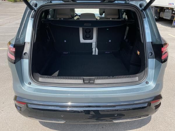 Renault Espace 6 Iconic Full Hybrid E-Tech 200 MY 25
