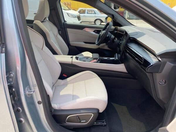 Renault Espace 6 Iconic Full Hybrid E-Tech 200 MY 25