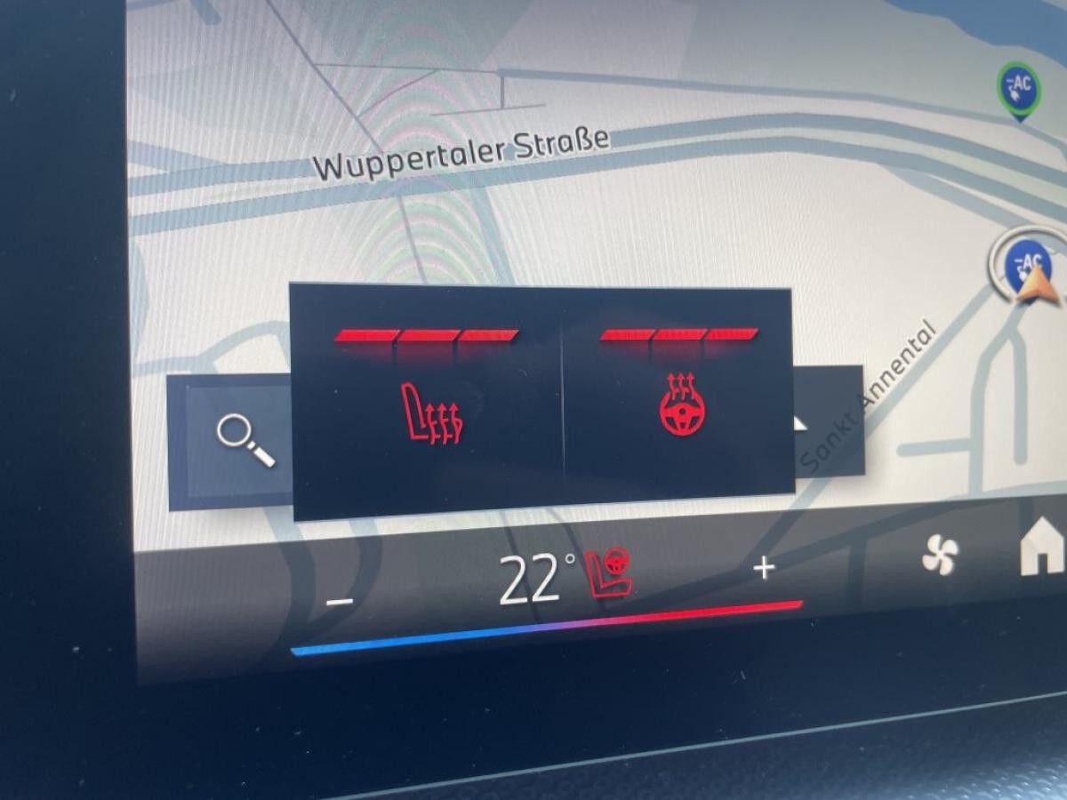 BMW iX2 eDrive20 || M Sport Pro || 360°AHK ACC HK eSitze